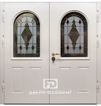 Входная дверь с ковкой