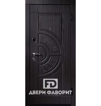 Дверь с отделкой МДФ